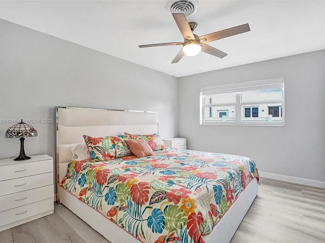 1248 Taylor St, Hollywood FL 33019