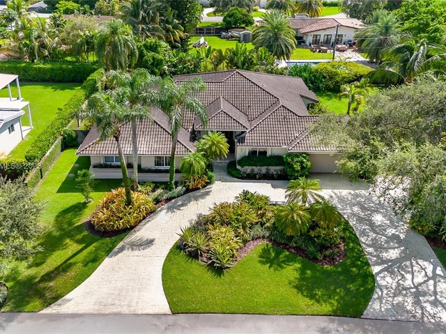 7901 SW 90th Ave, Miami FL 33173