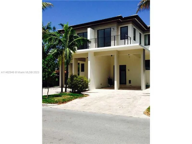 472 FERNWOOD DR # 472, Key Biscayne FL 33149