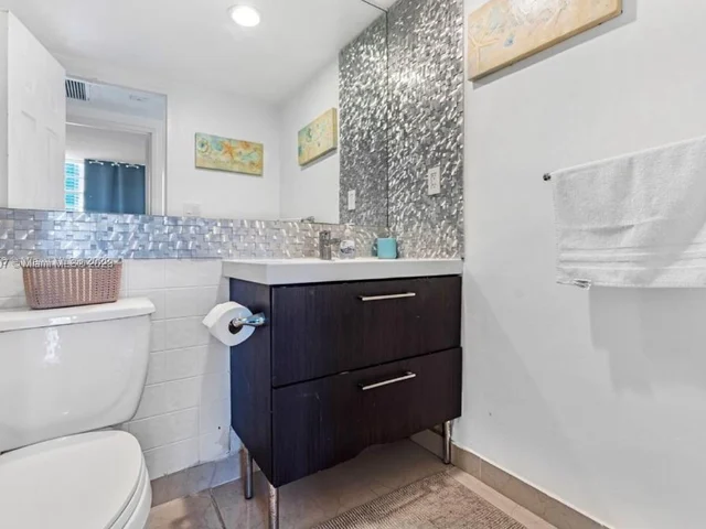 3901 S Ocean Dr # 5H, Hollywood FL 33019