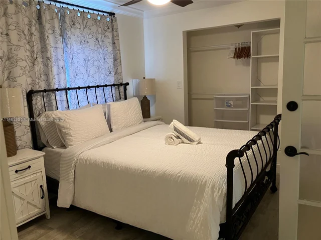 6300 Flagler St, Hollywood FL 33023