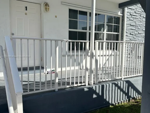 1065 97 ST # 1A, Bay Harbor Islands FL 33154