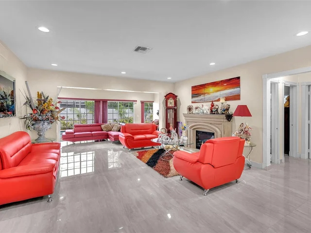 1631 NW 175th Ter, Miami Gardens FL 33169