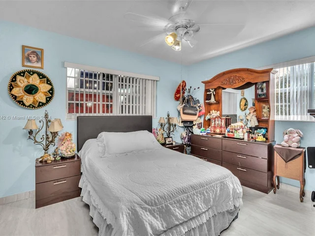 1631 NW 175th Ter, Miami Gardens FL 33169