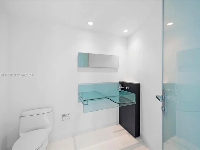 1643 Brickell Ave # 3902, Miami FL 33129