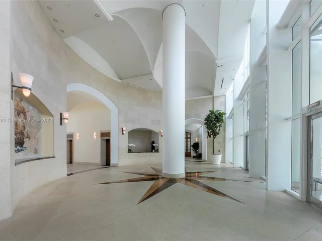 1643 Brickell Ave # 3902, Miami FL 33129