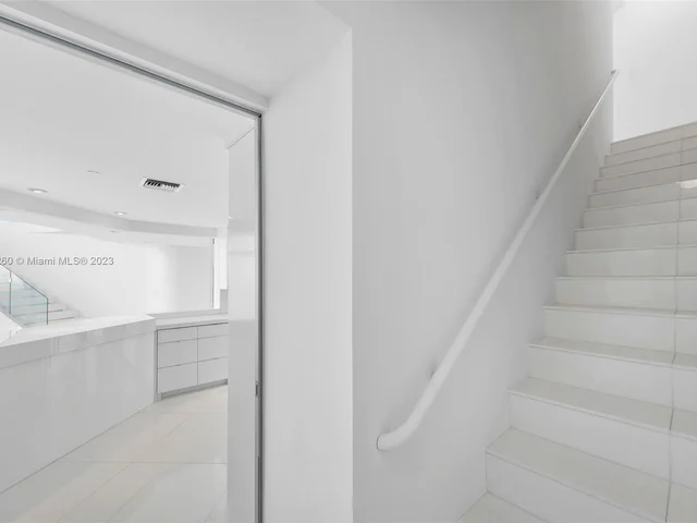 1643 Brickell Ave # 3902, Miami FL 33129