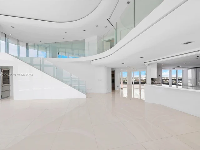 1643 Brickell Ave # 3902, Miami FL 33129