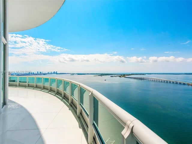 1643 Brickell Ave # 3902, Miami FL 33129