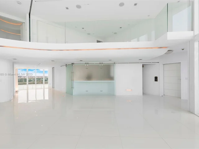 1643 Brickell Ave # 3902, Miami FL 33129