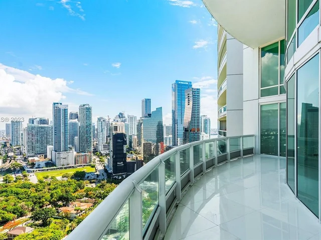 1643 Brickell Ave # 3902, Miami FL 33129