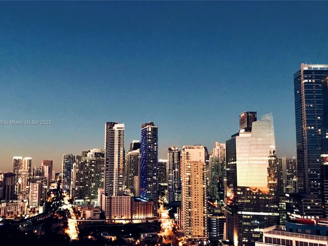 1643 Brickell Ave # 3902, Miami FL 33129