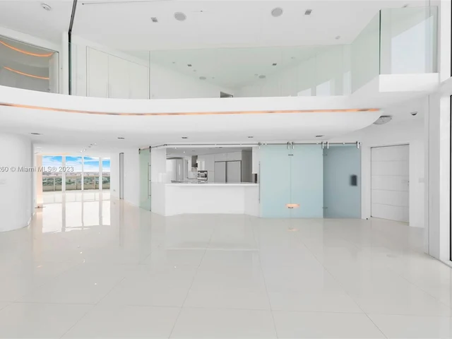 1643 Brickell Ave # 3902, Miami FL 33129