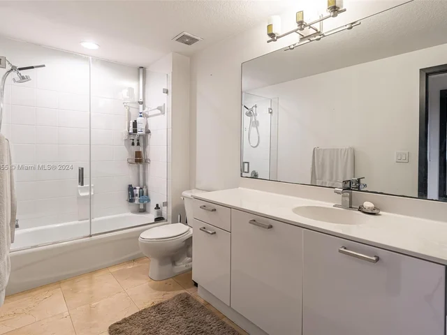 10700 NW 66th St # 407, Doral FL 33178