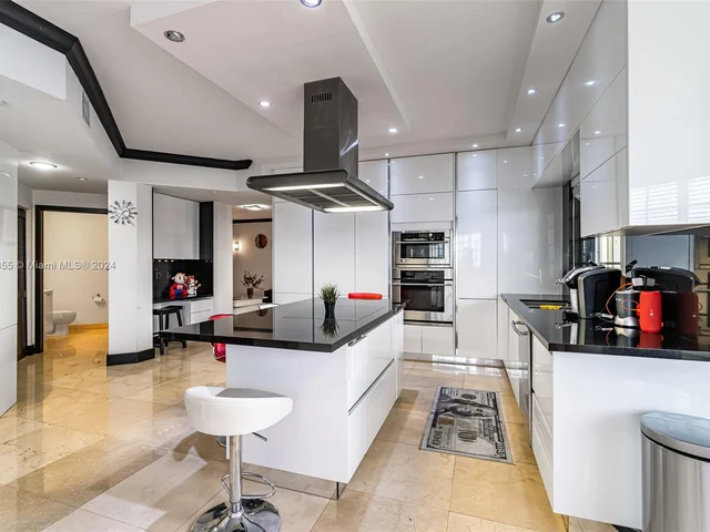 10700 NW 66th St # 407, Doral FL 33178