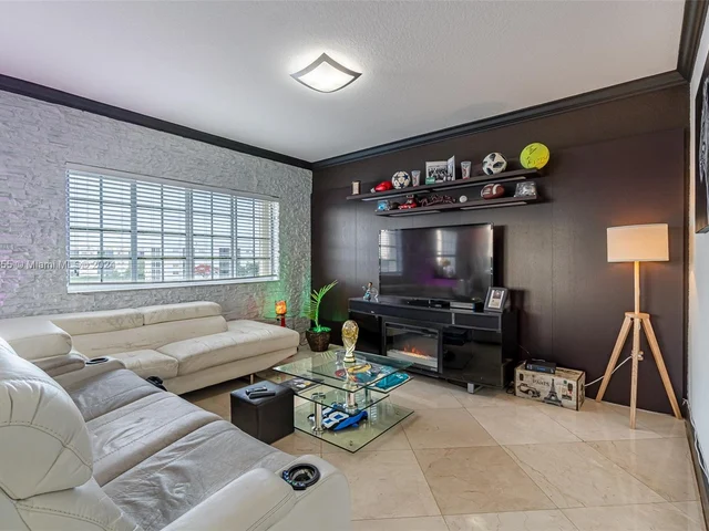 10700 NW 66th St # 407, Doral FL 33178