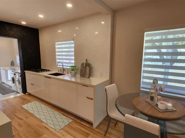 442 NW 46th St, Miami FL 33127