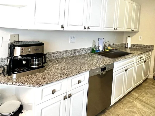 16711 Collins Ave # 801, Sunny Isles Beach FL 33160