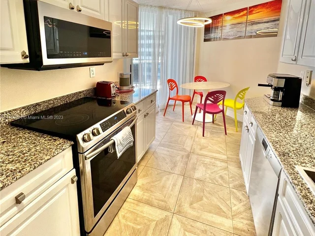 16711 Collins Ave # 801, Sunny Isles Beach FL 33160