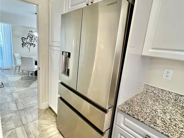 16711 Collins Ave # 801, Sunny Isles Beach FL 33160