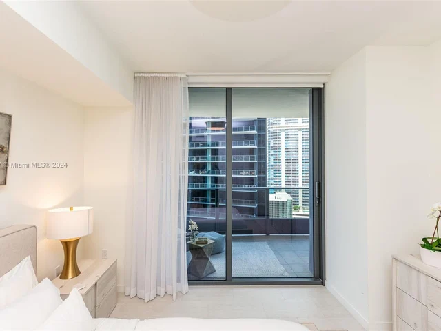 1000 Brickell Plz # 3405, Miami FL 33131