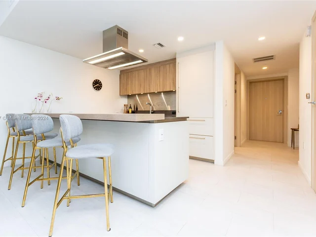 1000 Brickell Plz # 3405, Miami FL 33131