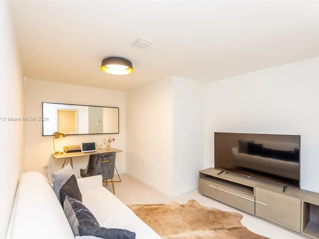 1000 Brickell Plz # 3405, Miami FL 33131