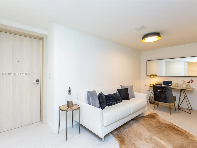 1000 Brickell Plz # 3405, Miami FL 33131