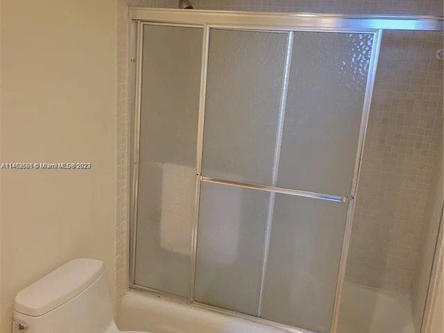 2333 Brickell Ave # 2504, Miami FL 33129