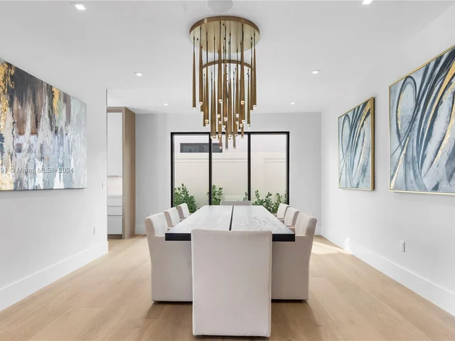 1957 Harbourview Dr, Fort Lauderdale FL 33316