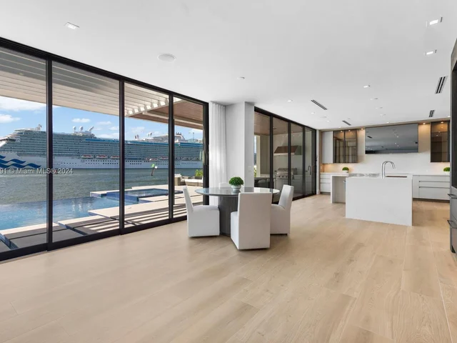 1957 Harbourview Dr, Fort Lauderdale FL 33316