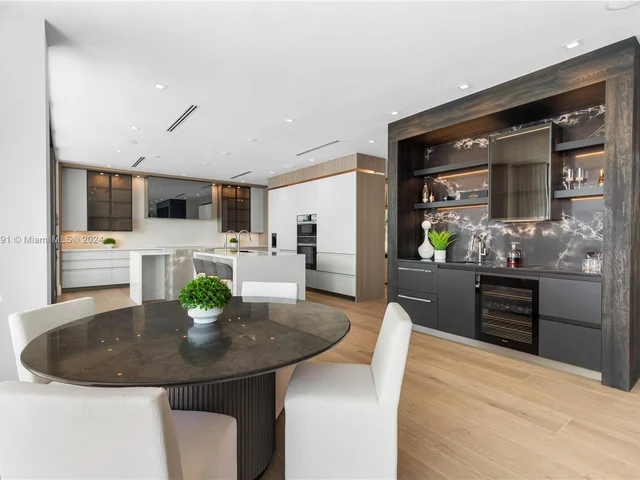 1957 Harbourview Dr, Fort Lauderdale FL 33316