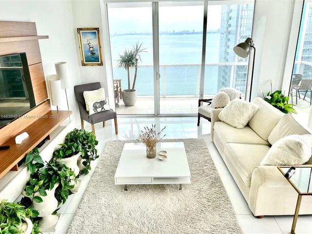 600 NE 27th St # 2605, Miami FL 33137