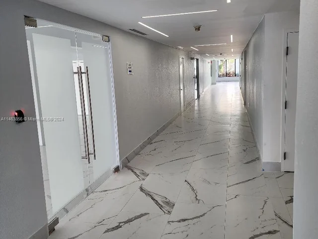 1904 S Ocean Dr # 305, Hallandale Beach FL 33009