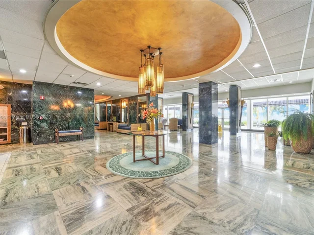 500 Bayview Dr, Sunny Isles Beach FL 33160