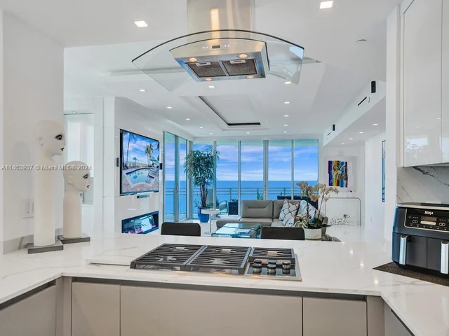 3535 S Ocean Dr # 1602, Hollywood FL 33019