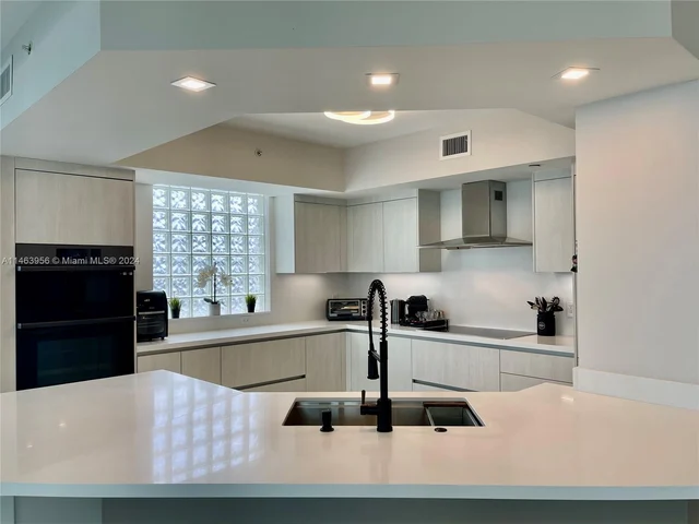 3301 NE 183rd St # 2509, Aventura FL 33160