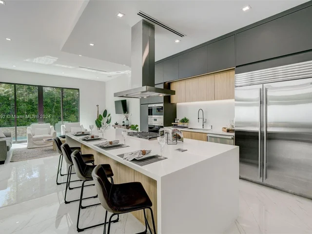 1780 CHUCUNANTAH RD, Miami FL 33133