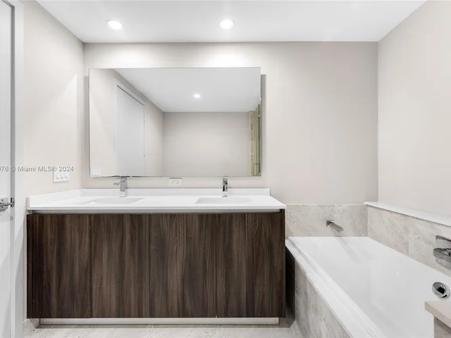 488 NE 18th St # 4112, Miami FL 33132