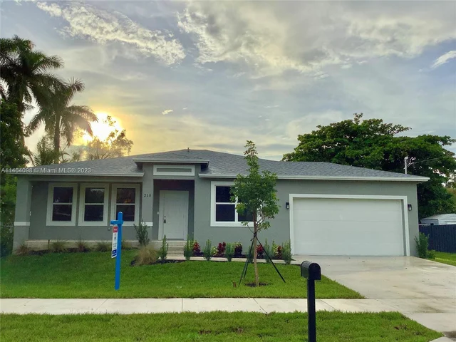 210 NW 14th Ct, Dania Beach FL 33004