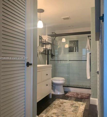 3111 N Ocean Dr # 811, Hollywood FL 33019