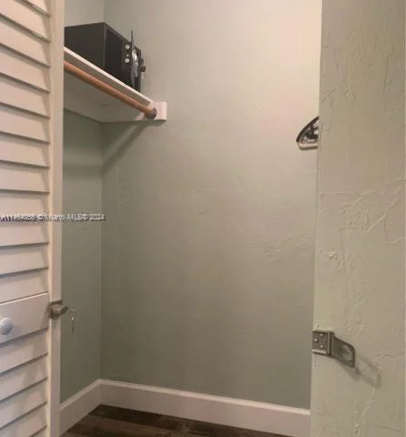 3111 N Ocean Dr # 811, Hollywood FL 33019