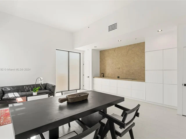 935 Euclid Ave # 4, Miami Beach FL 33139