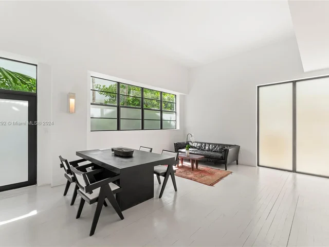 935 Euclid Ave # 4, Miami Beach FL 33139