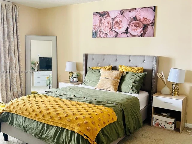 1200 Brickell Bay Dr # 3314, Miami FL 33131