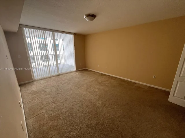 1200 Brickell Bay Dr # 3314, Miami FL 33131