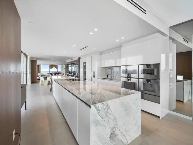 10203 Collins Ave # 2101, Bal Harbour FL 33154