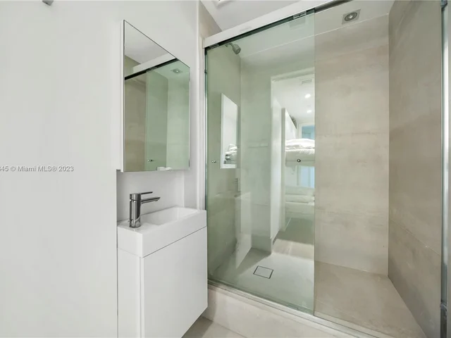 10203 Collins Ave # 2101, Bal Harbour FL 33154