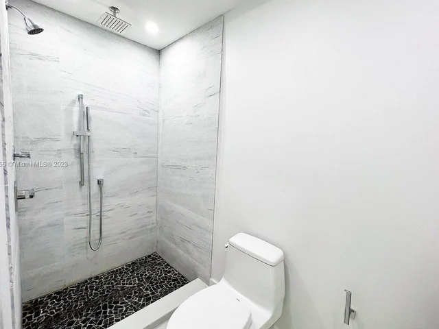 2361 SW 10 # 0, Miami FL 33135