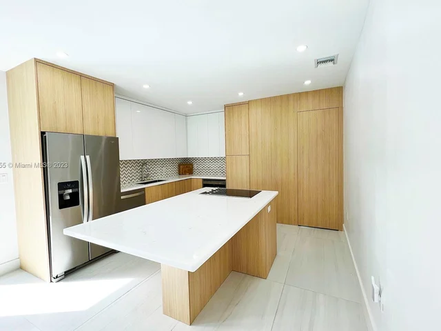 2361 SW 10 # 0, Miami FL 33135